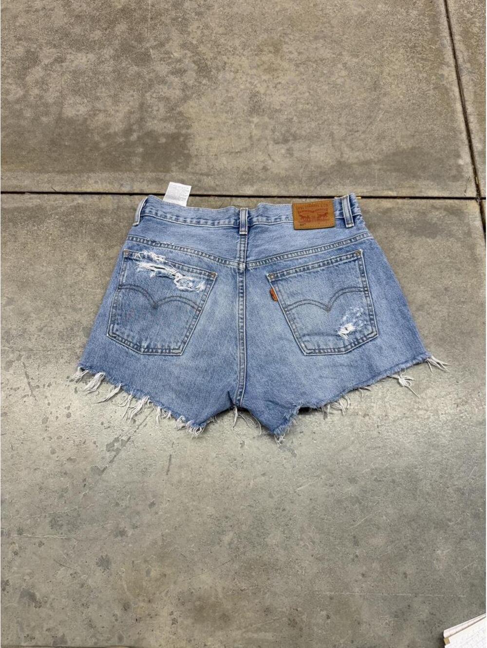 vintage levis cut off faded blue denim jean shorts jorts size 29 WOMENS